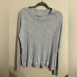 Women’s American Eagle Henley style long sleeve shirt size S